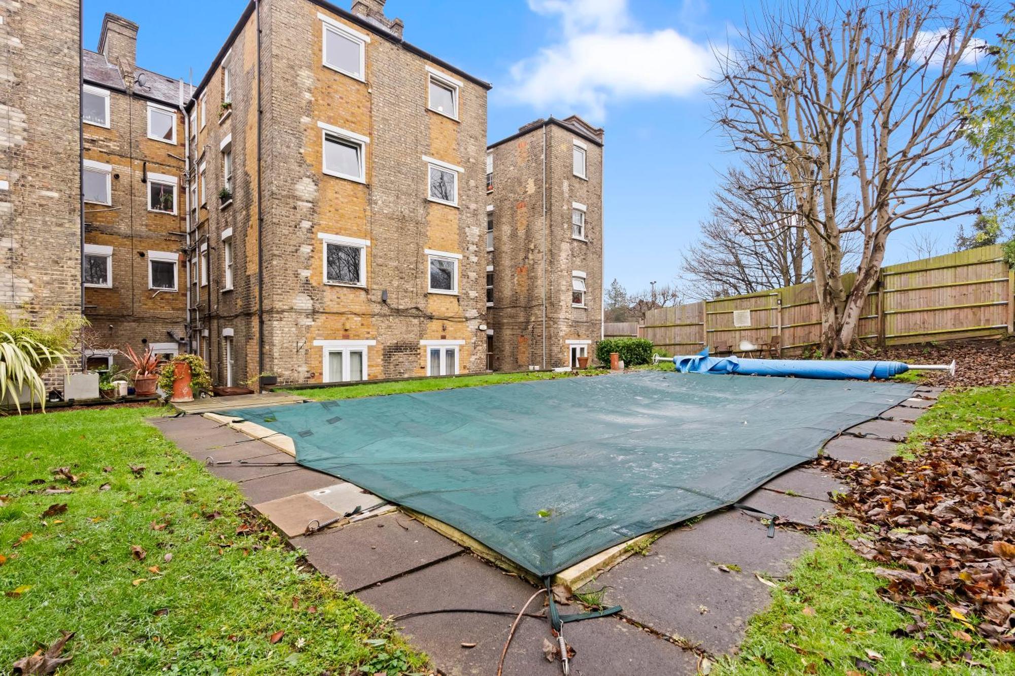 Peckham Cozy 2-bed Gem In
